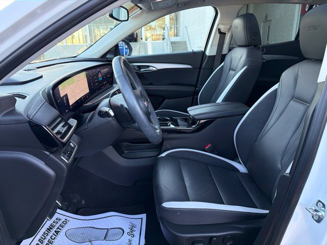 Certified 2024 Buick Envision Sport Touring AWD/4WD image 13