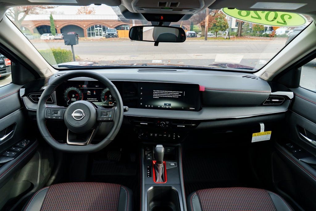 New 2026 Nissan Kicks SR w/ SR Premium Package image 8