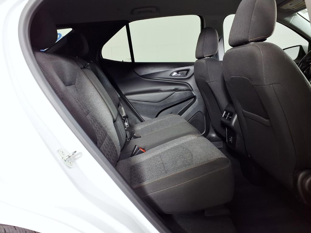 Used 2022 Chevrolet Equinox LT FWD image 10