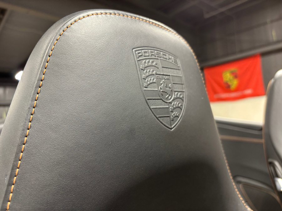 Used 2014 Porsche 911 Turbo S image 19