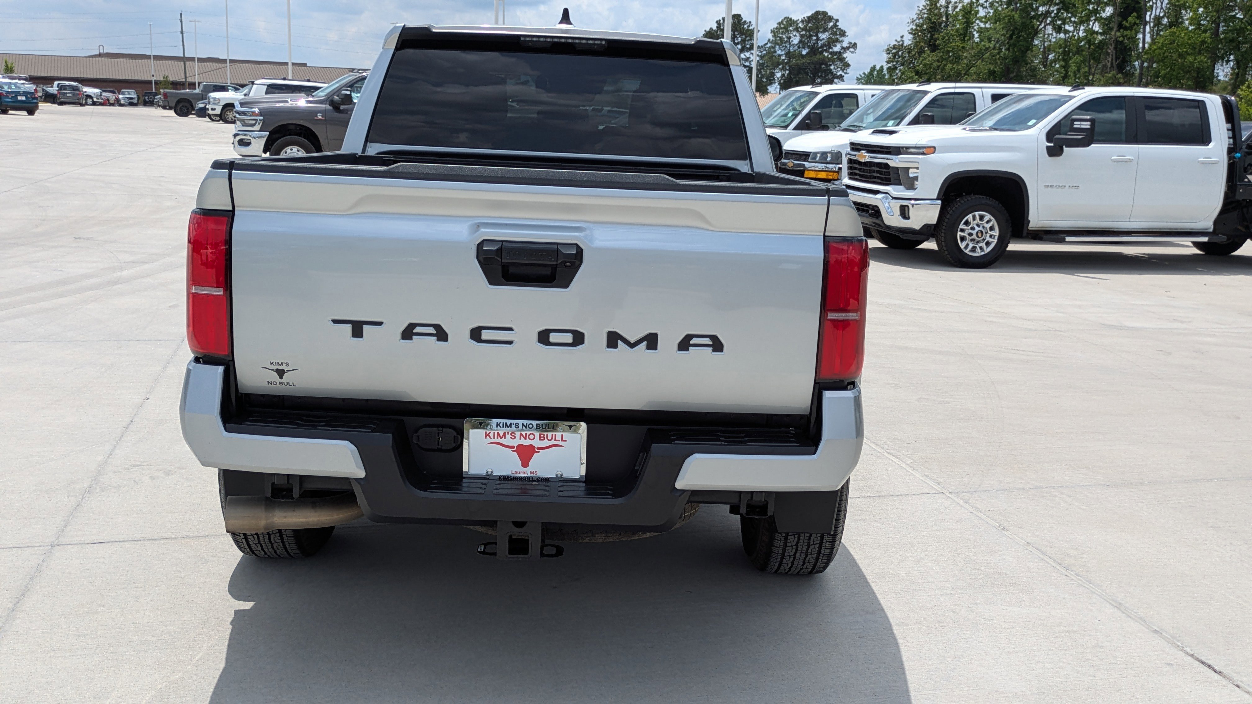 Certified 2024 Toyota Tacoma SR5 RWD image 4