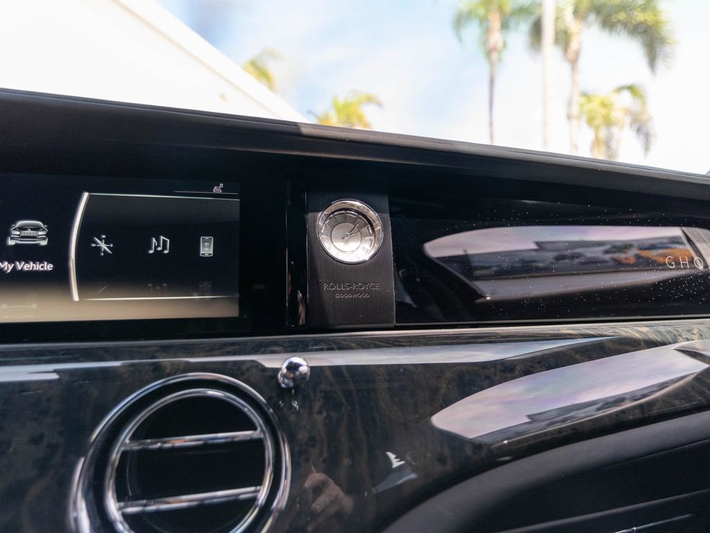 Used 2022 Rolls-Royce Ghost AWD/4WD image 14