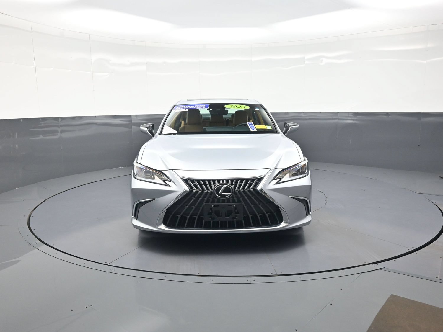 Used 2023 Lexus ES 250 w/ Premium Package AWD/4WD image 8
