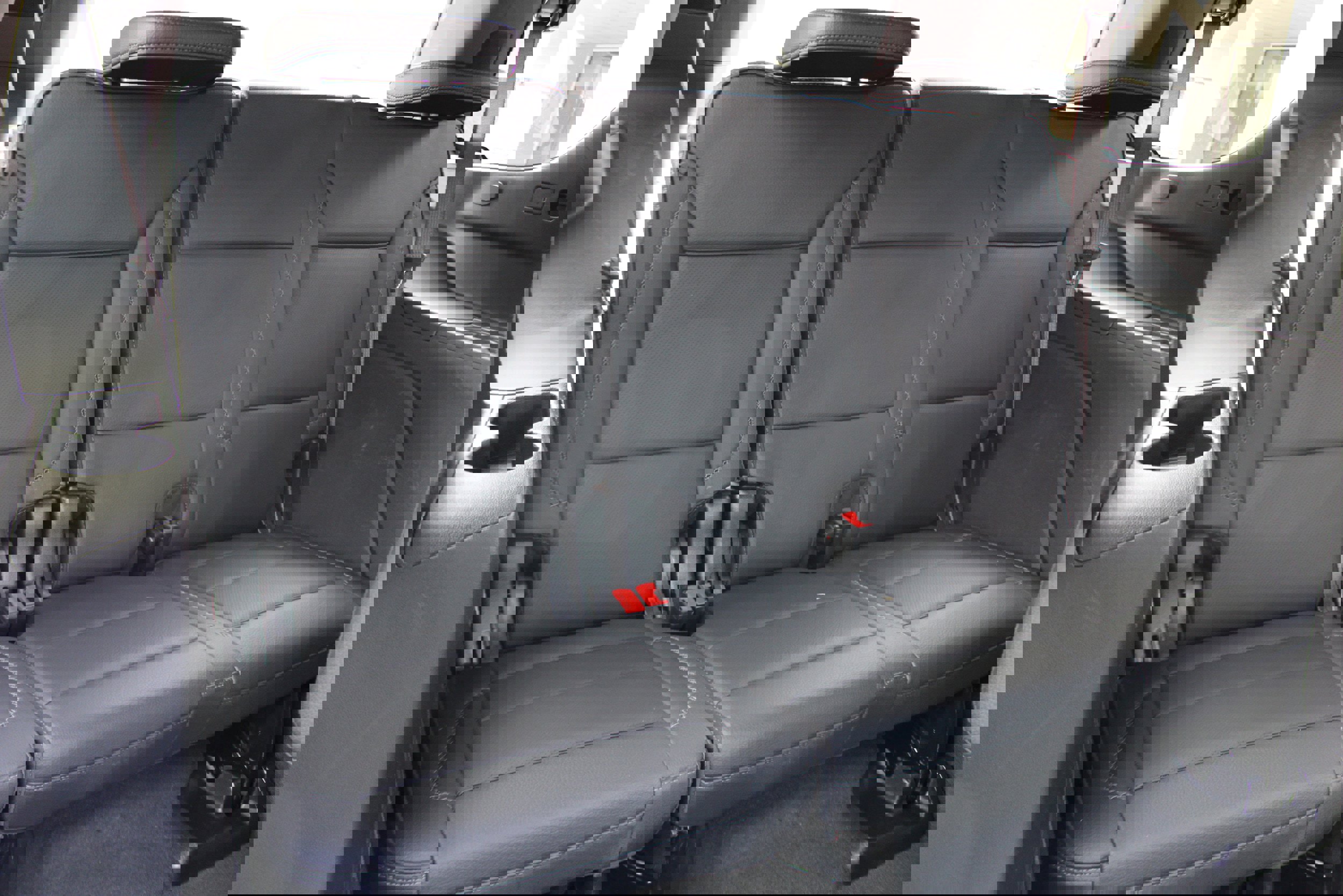 Used 2025 GMC Yukon Denali image 15