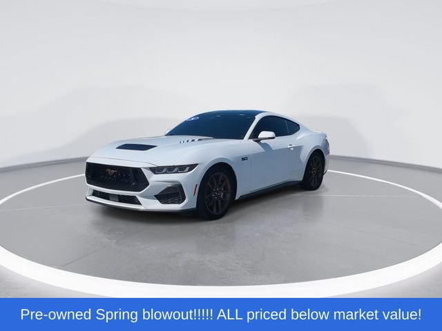 Used 2024 Ford Mustang GT Premium RWD image 4