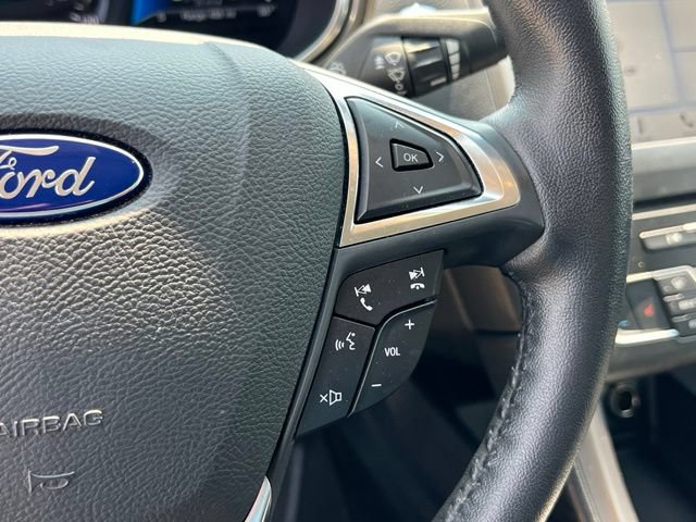 Used 2017 Ford Fusion Energi SE FWD image 20