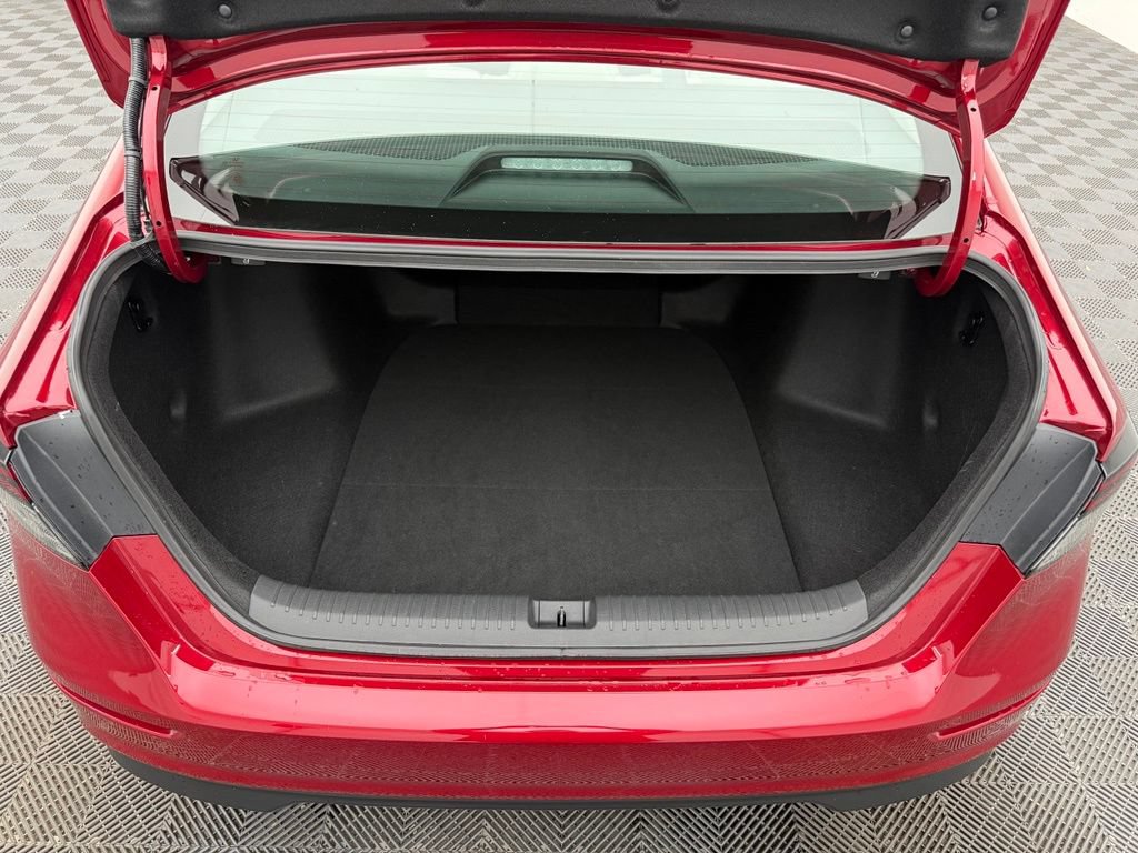 Used 2024 Honda Accord EX image 10