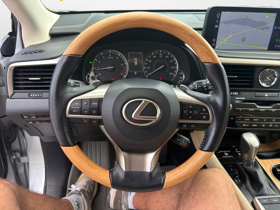 Used 2022 Lexus RX 350L FWD w/ Premium Package image 13
