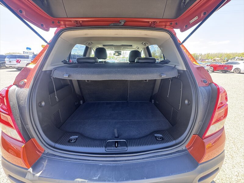 Used 2015 Chevrolet Trax LTZ w/ LPO, Protection Package AWD/4WD image 9