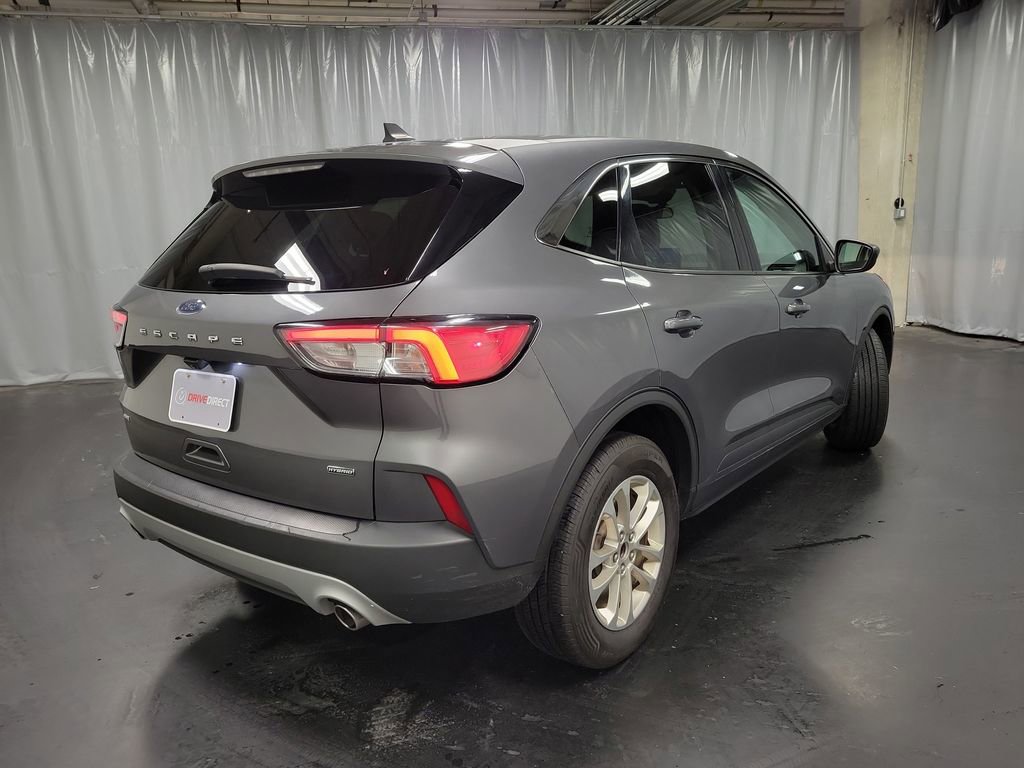 Used 2021 Ford Escape SE image 8