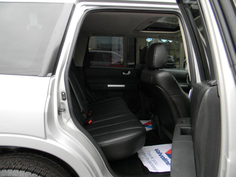 Used 2011 Mitsubishi Endeavor SE image 14