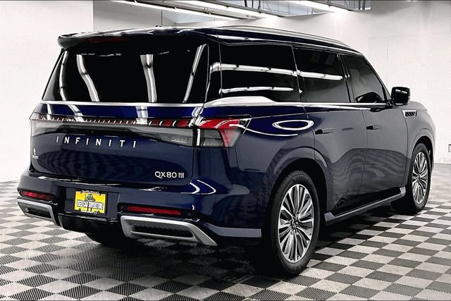 Used 2025 INFINITI QX80 Sensory AWD/4WD image 13