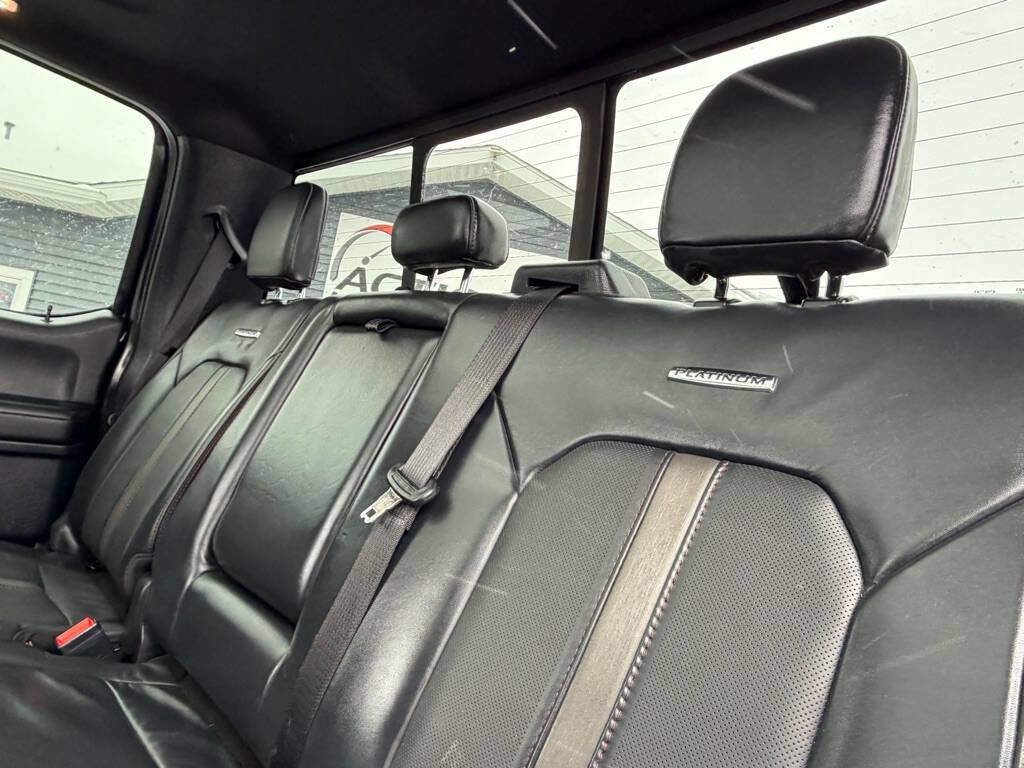 Used 2022 Ford F450 Platinum w/ FX4 Off-Road Package image 44