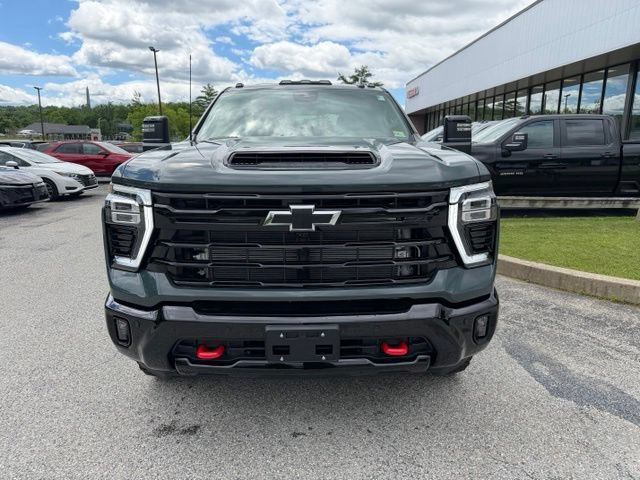 New 2026 Chevrolet Silverado 3500 LTZ w/ LTZ Plus Package AWD/4WD image 8