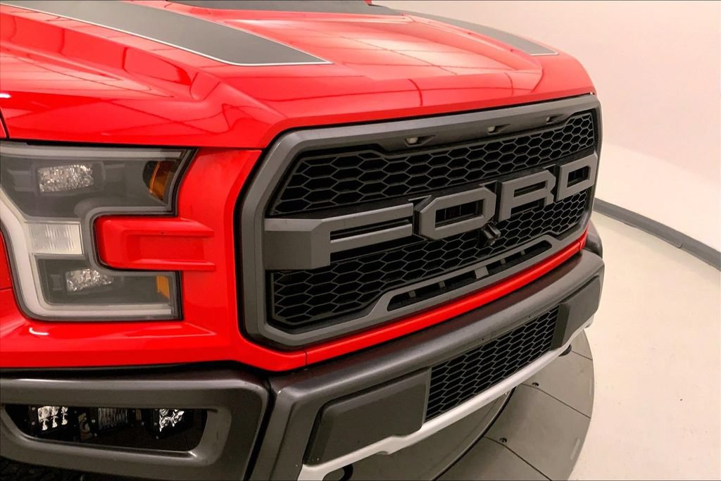 Used 2019 Ford F150 Raptor w/ Equipment Group 802A Luxury AWD/4WD image 29
