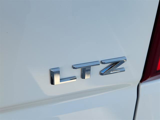 Used 2024 Chevrolet Silverado 1500 LTZ w/ LTZ Premium Package image 5