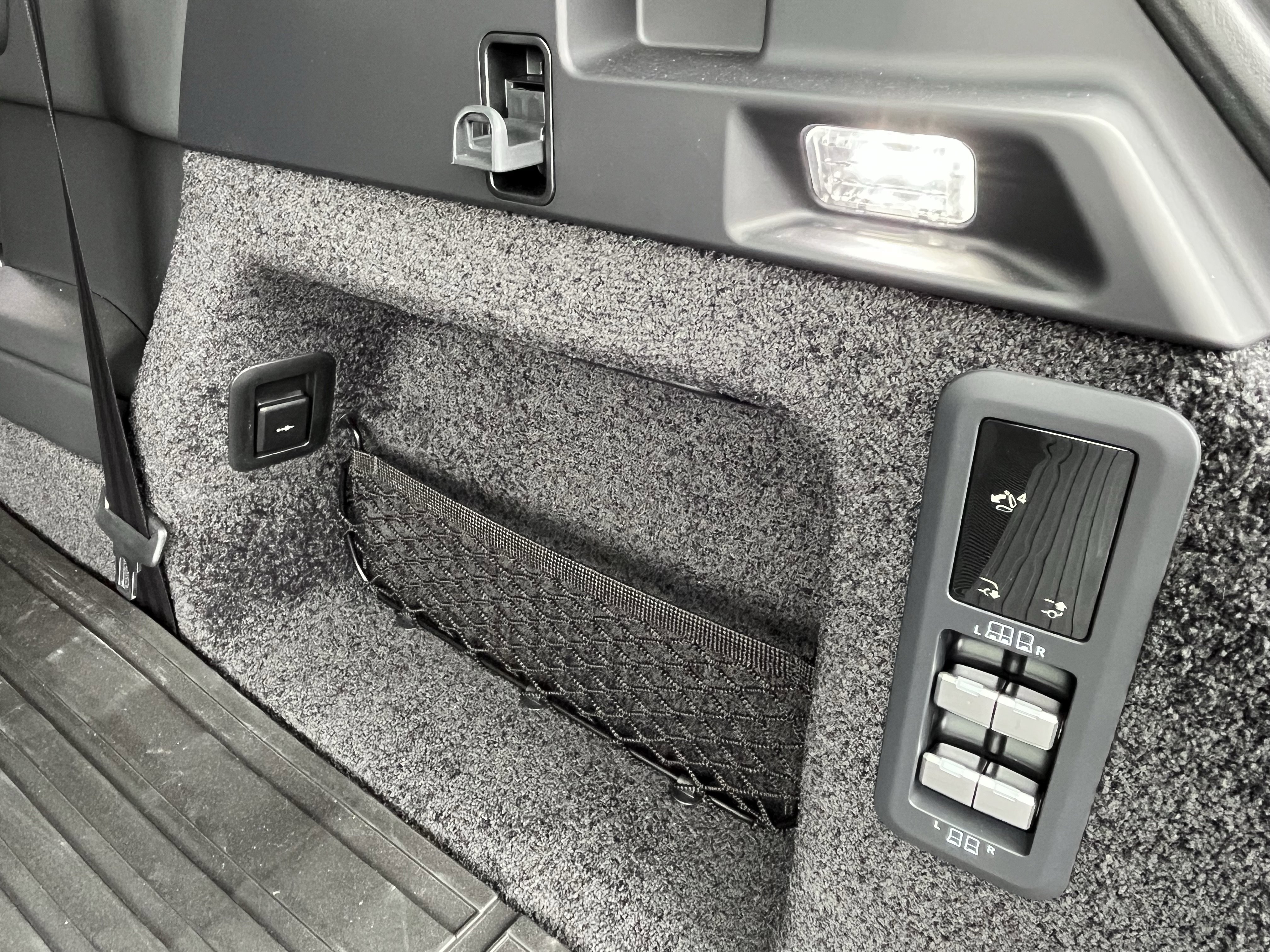 Certified 2025 Land Rover Range Rover Long Wheelbase SE image 29