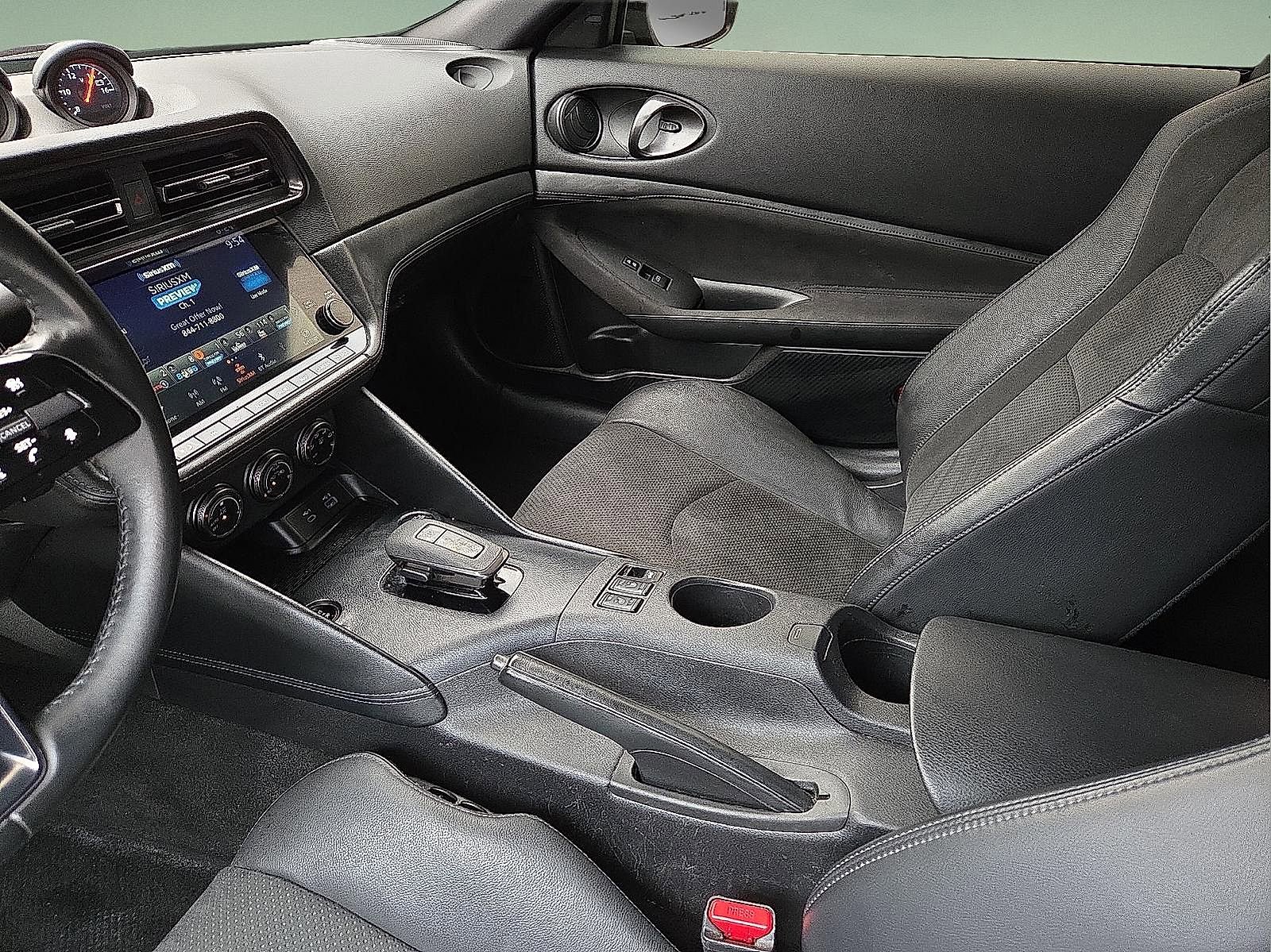 Used 2024 Nissan Z Performance w/ Floor Mat Package RWD image 11
