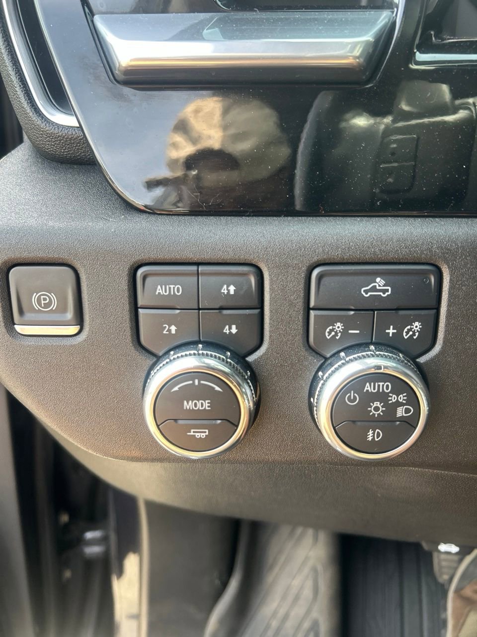 Used 2022 GMC Sierra 1500 Elevation w/ Preferred Package AWD/4WD image 28