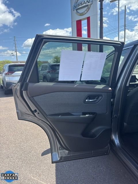 Certified 2022 Nissan Rogue SV image 12