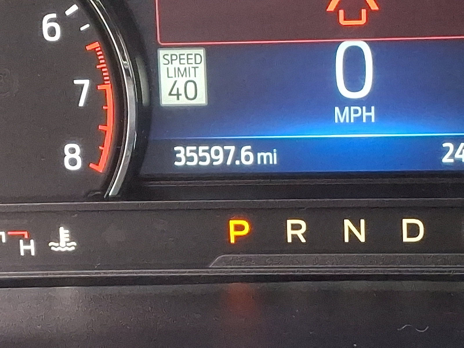 Used 2023 Ford Explorer XLT w/ Equipment Group 202A AWD/4WD image 23