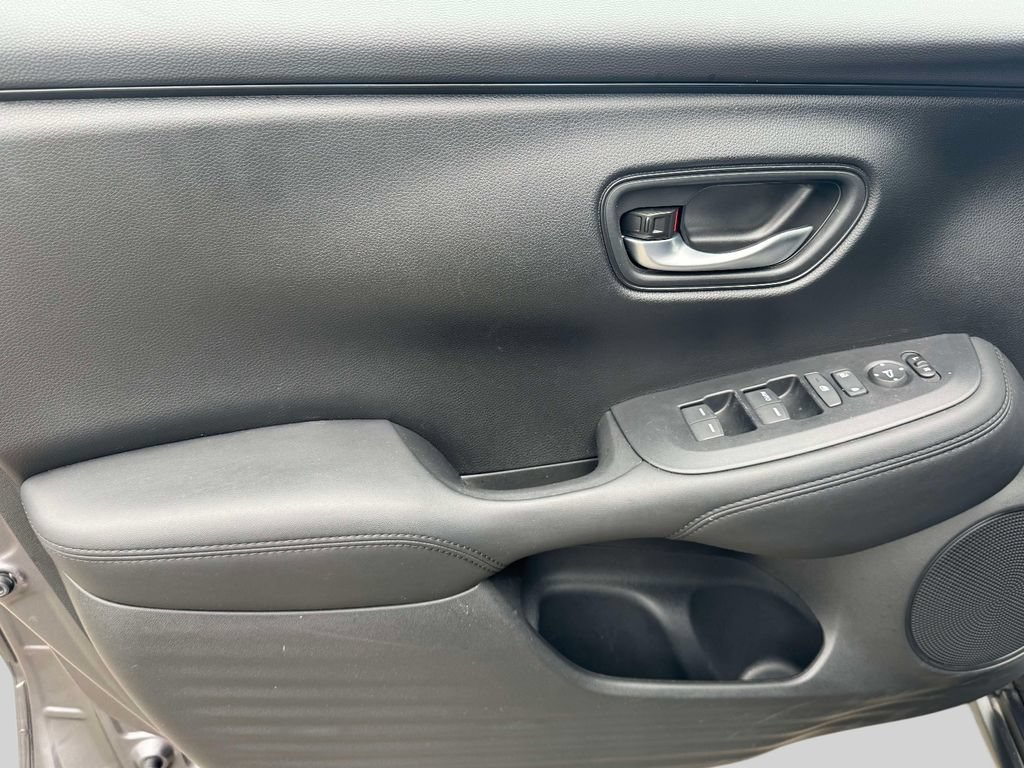 Certified 2026 Honda HR-V LX image 14