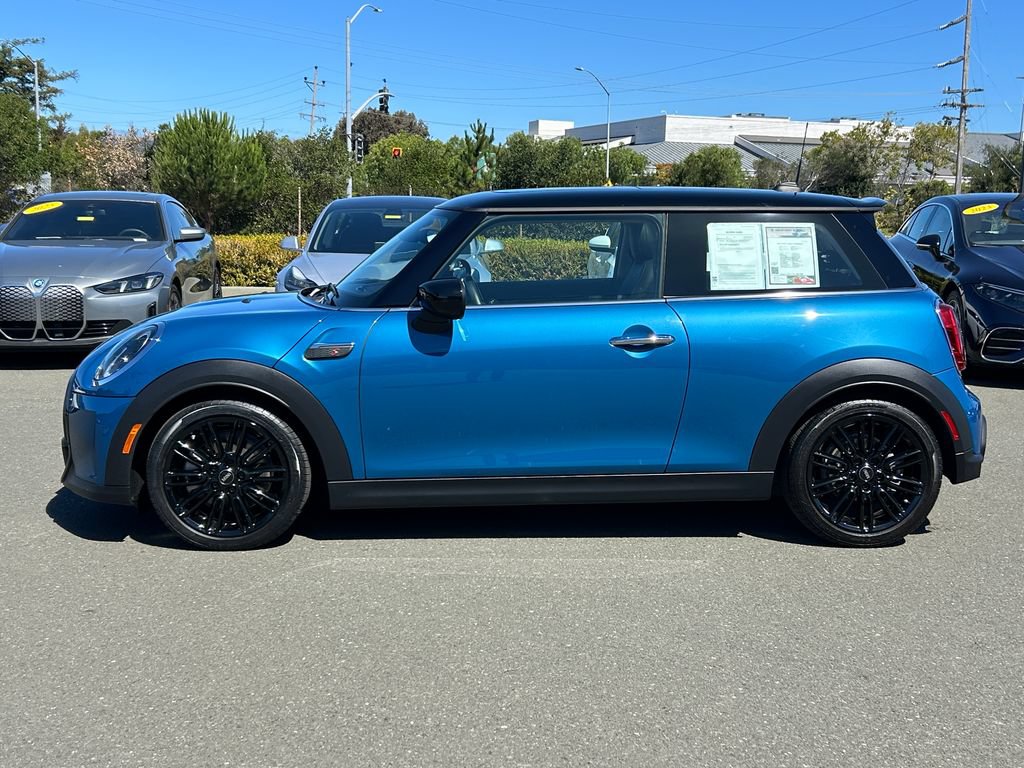 Used 2024 MINI Cooper S FWD image 2