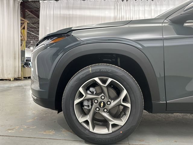 New 2026 Chevrolet Trax LT w/ LT Convenience Package FWD image 19