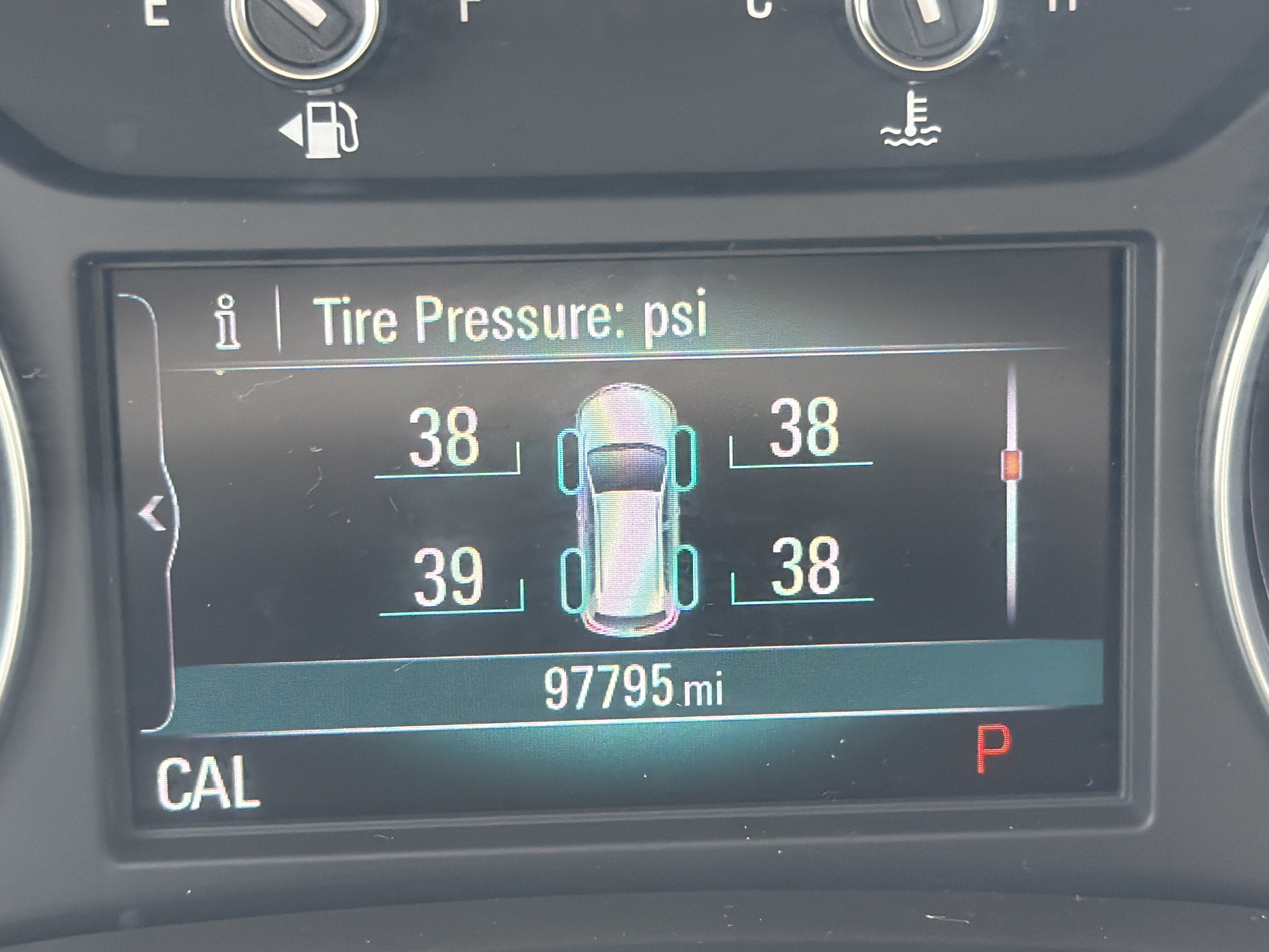 Used 2018 Buick Enclave Essence FWD image 36
