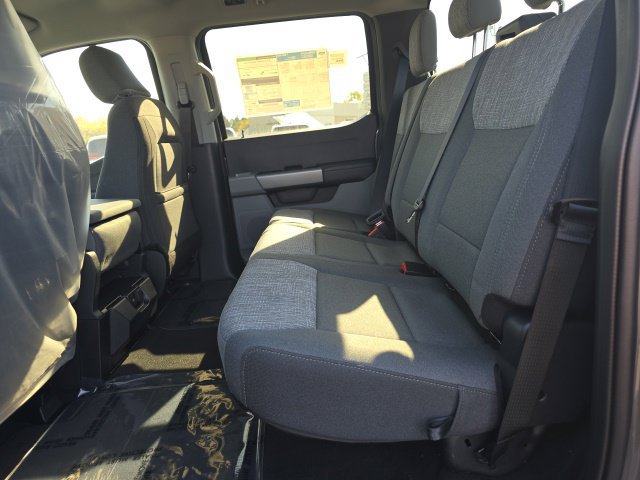 New 2027 Ford F250 XLT w/ Camper Package AWD/4WD image 21