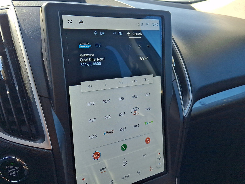 Used 2023 Ford Edge SEL image 28