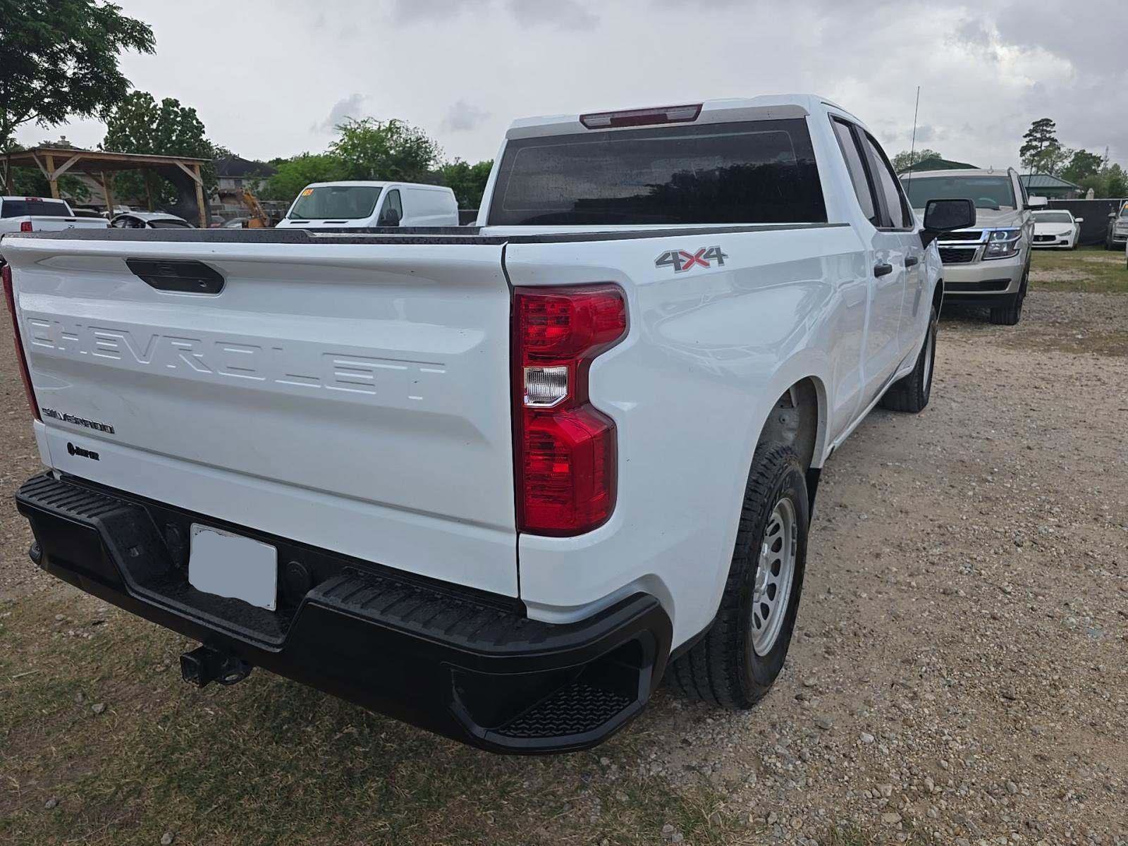 Used 2021 Chevrolet Silverado 1500 W/T w/ WT Fleet Convenience Package AWD/4WD image 3