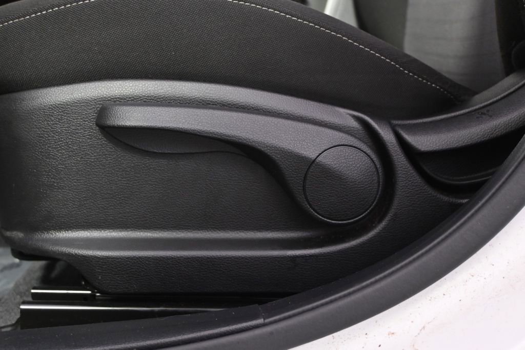 Used 2017 Kia Forte S w/ S Technology Package image 14