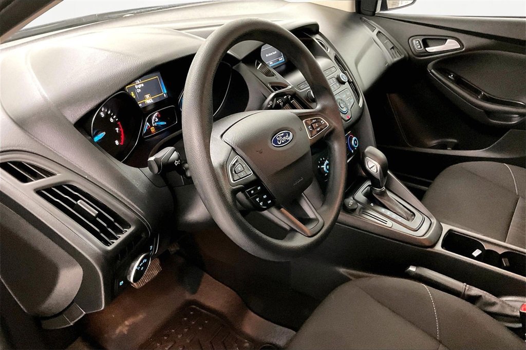 Used 2018 Ford Focus SE image 15