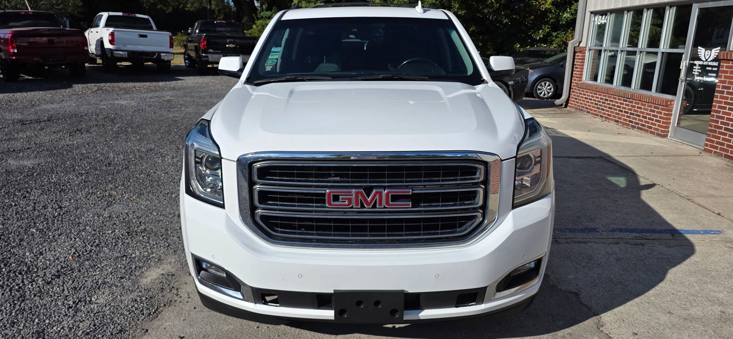 Used 2018 GMC Yukon XL SLT w/ Open Road Package image 7