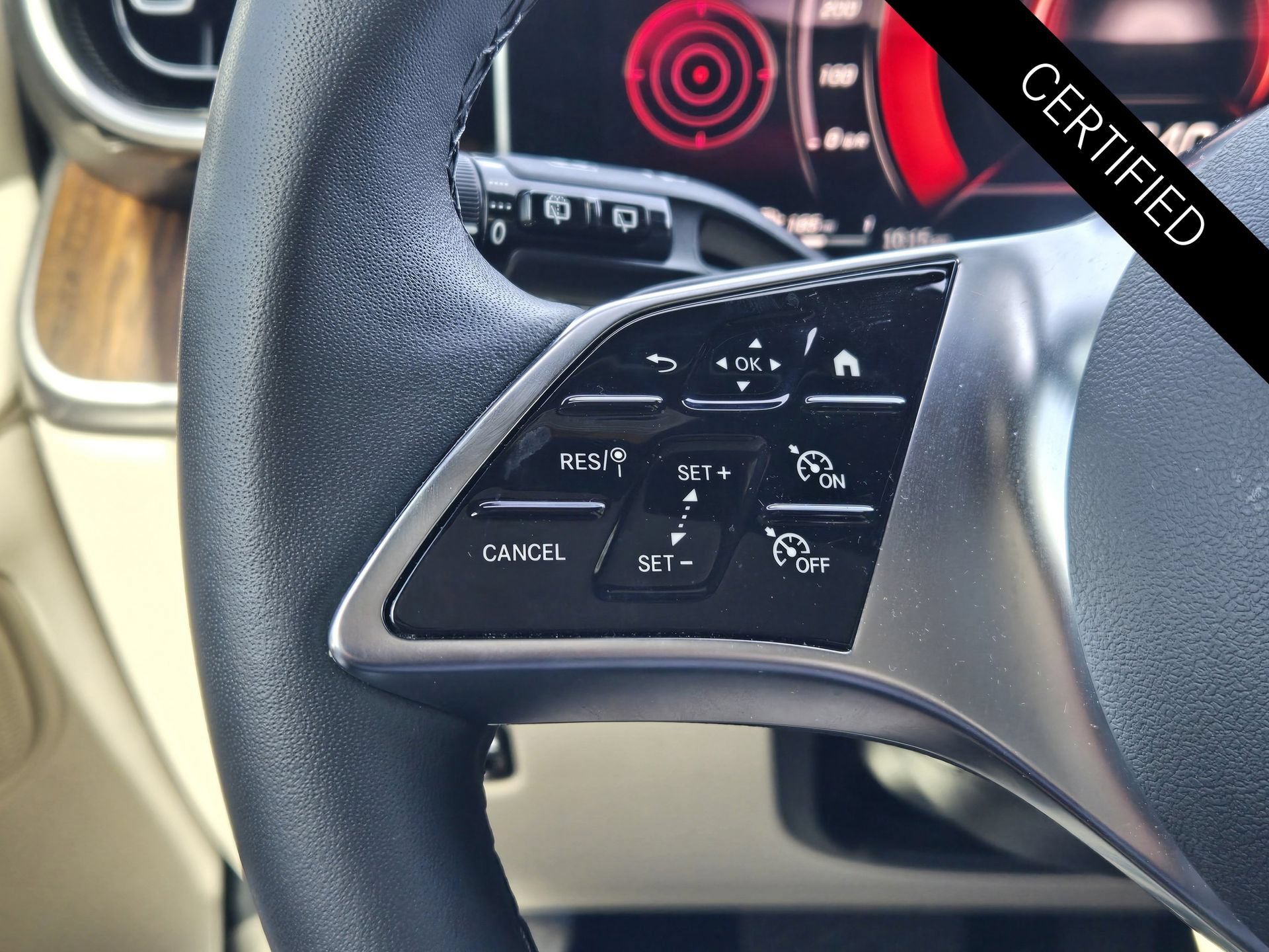 Certified 2026 Mercedes-Benz GLC 300 image 24