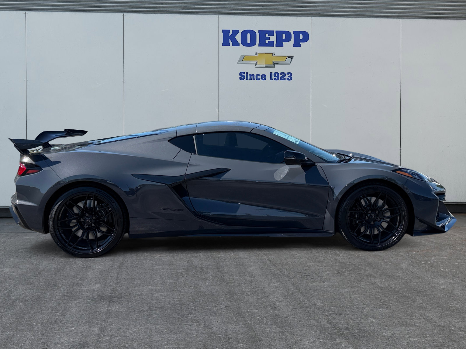 New 2027 Chevrolet Corvette Z06 RWD image 6