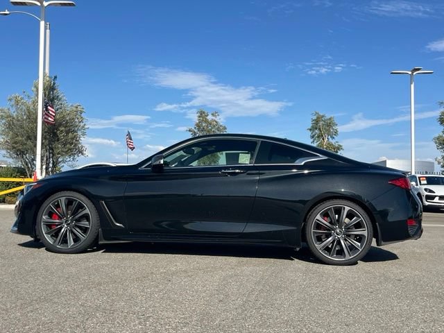 Certified 2022 INFINITI Q60 Red Sport 400 w/ Carbon Fiber Package RWD image 2