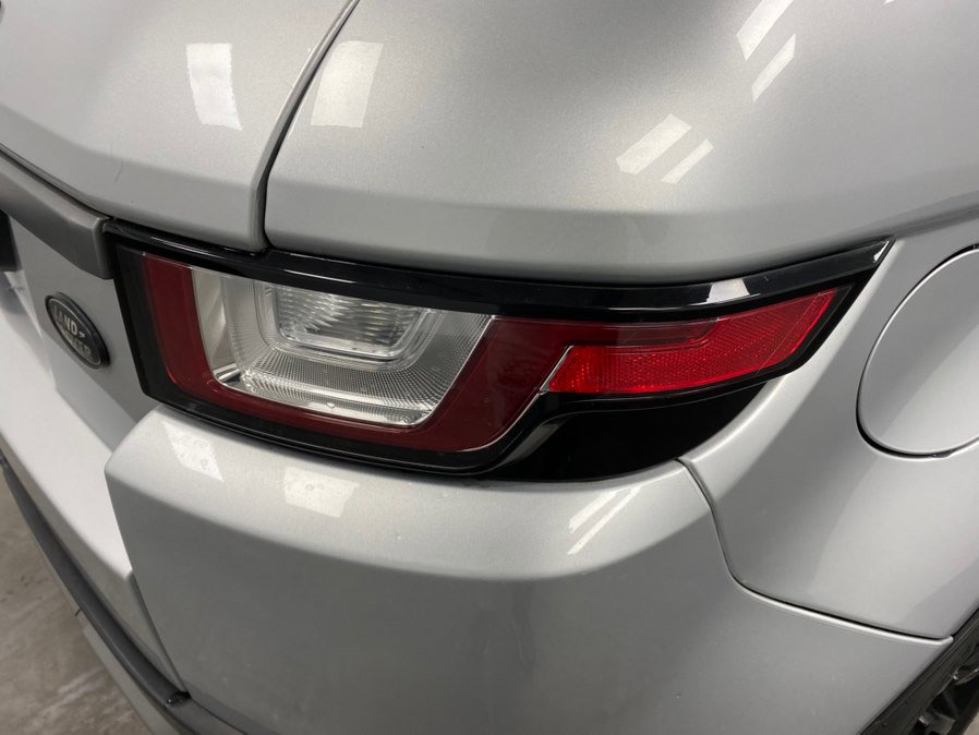 Used 2016 Land Rover Range Rover Evoque HSE Dynamic image 14