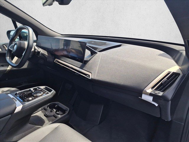 Certified 2024 BMW iX xDrive50 w/ Premium Package AWD/4WD image 21