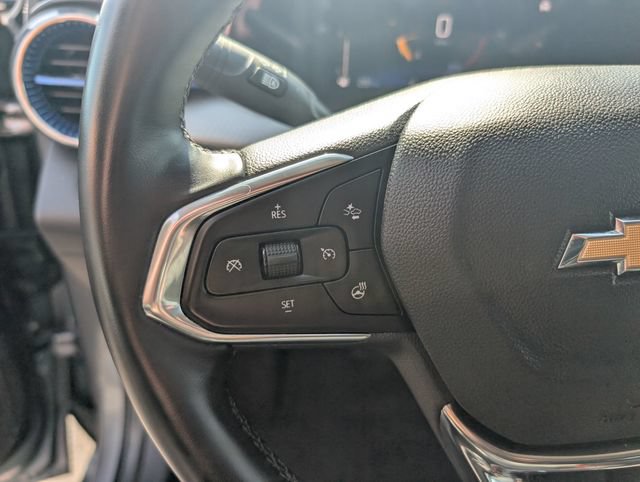 Used 2025 Chevrolet Trax LT w/ LT Convenience Package FWD image 21