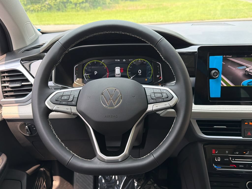 New 2026 Volkswagen Taos SEL AWD/4WD image 17