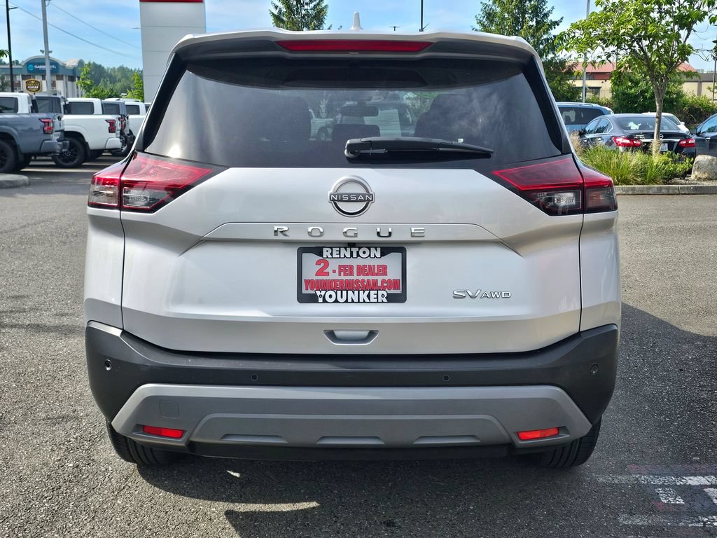 Used 2023 Nissan Rogue SV AWD/4WD image 6