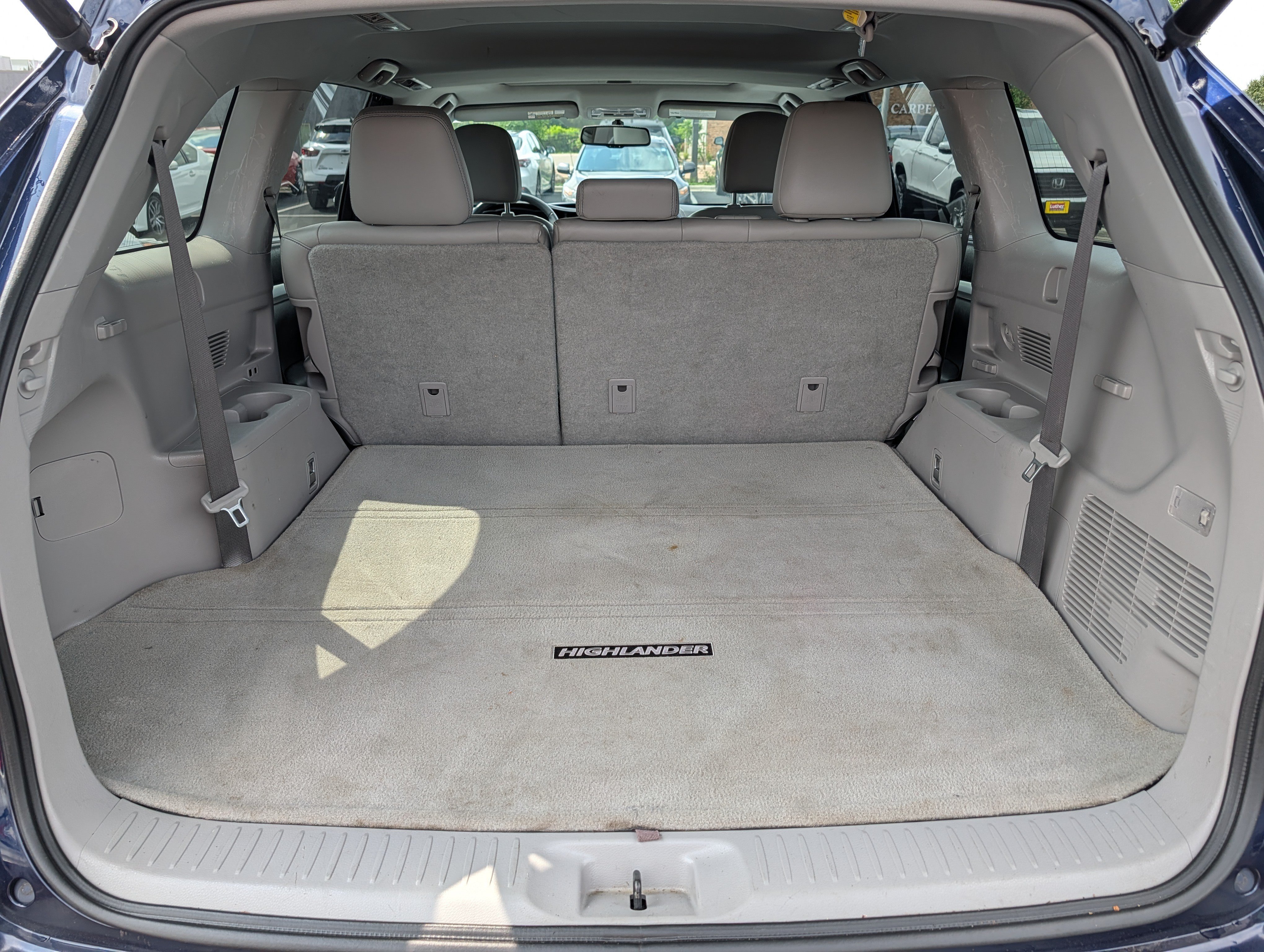 Used 2015 Toyota Highlander XLE AWD/4WD image 18