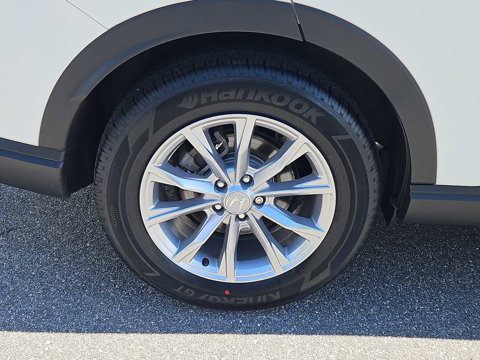 Used 2024 Honda CR-V EX-L image 4