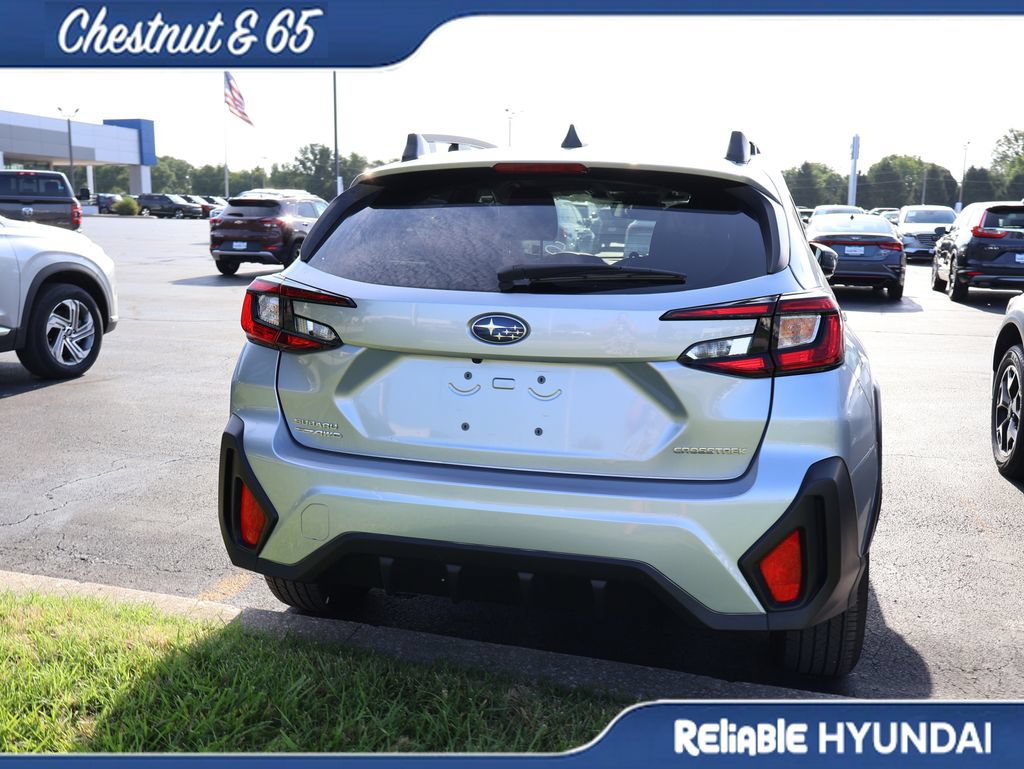 Used 2024 Subaru Crosstrek 2.0i Premium AWD/4WD image 19