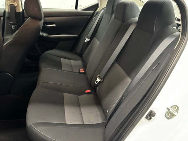 Used 2023 Nissan Sentra SV FWD image 7