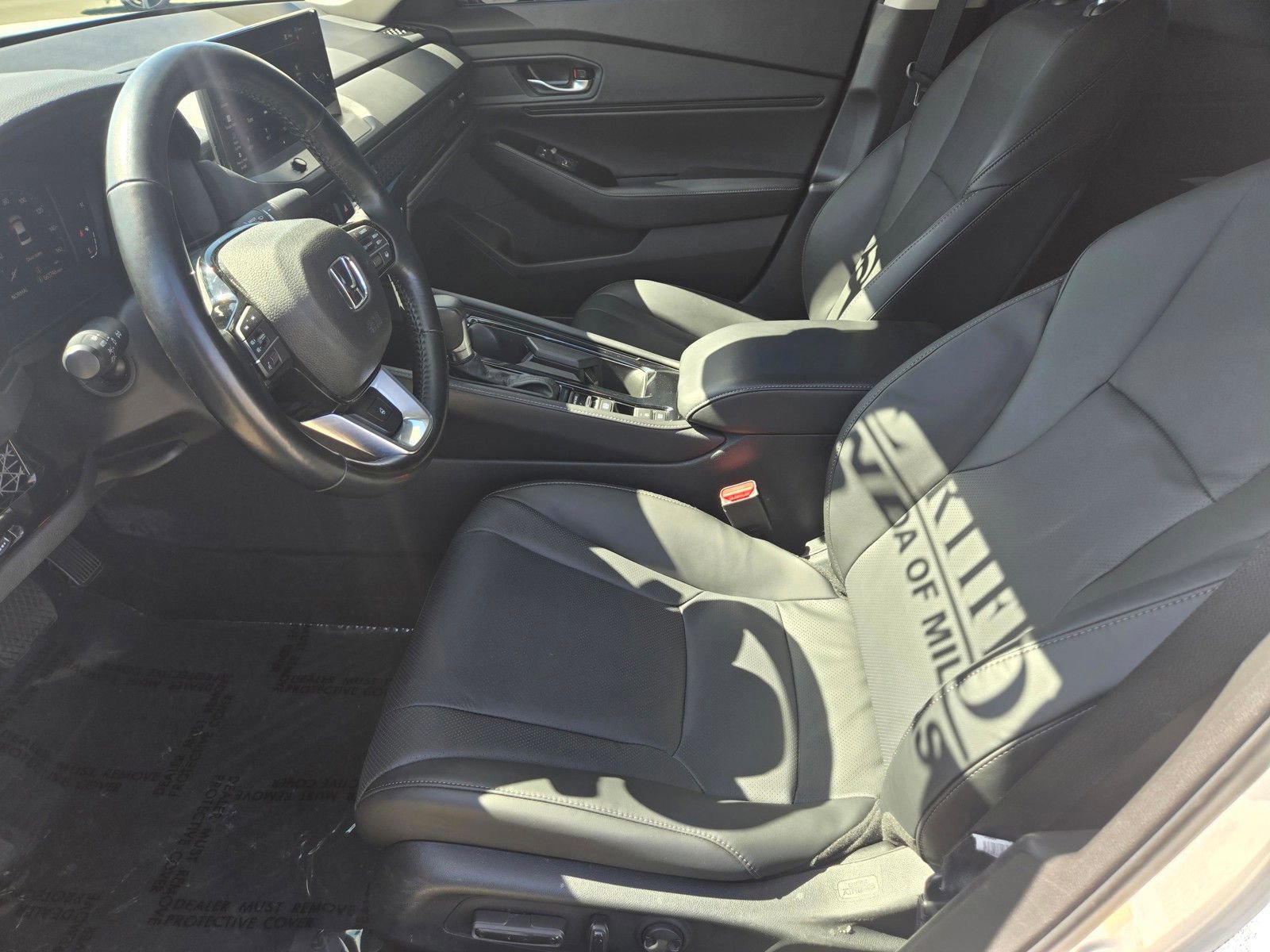 Used 2025 Honda Accord Touring image 12