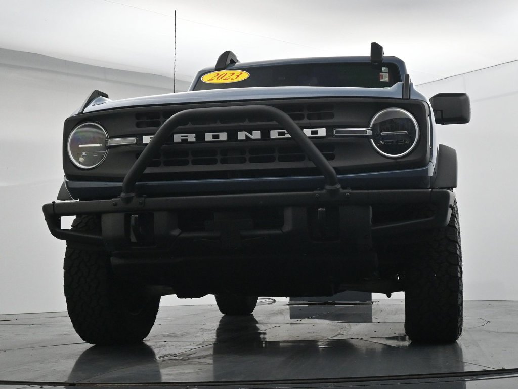 Used 2023 Ford Bronco Black Diamond AWD/4WD image 31