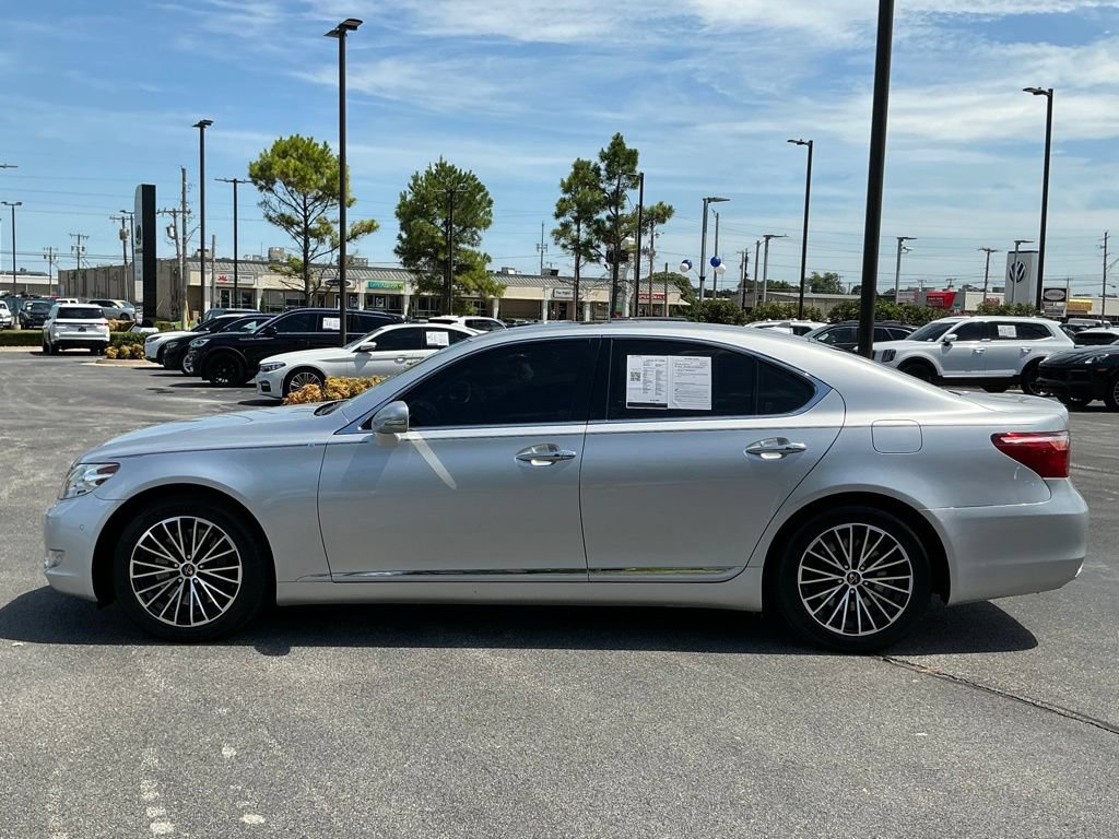 Used 2011 Lexus LS 460 AWD w/ Comfort Pkg image 6